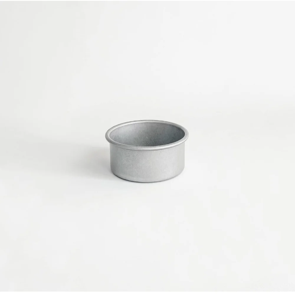USA Pan Bakeware Nonstick Round Cake Pan, 4-Inch, Aluminized Steel